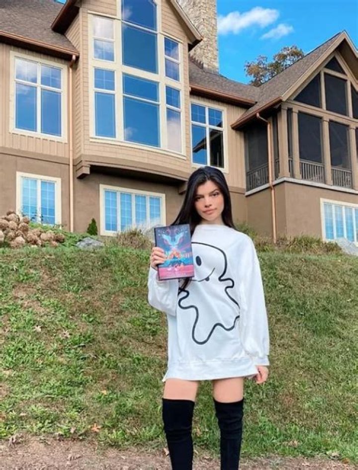 Unveiling The Secrets Of Alex Aster's Net Worth: Discoveries And Insights